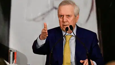 Fenerbahçe’de Kritik Gelişme! Aziz Yıldırım Adaylık Kapısını Kapattı