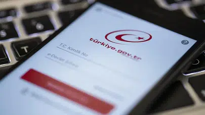 e-Devlet NEDEN AÇILMIYOR (12 Mart)! Çöktü mü, giriş sorunu neden yaşanıyor, e-Devlet ne zaman düzelecek?