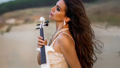 Gülşah Tütüncü 'Küllerden Doğarsın' şarkısını yayınladı: Yeni klip ve SOLES sürprizi