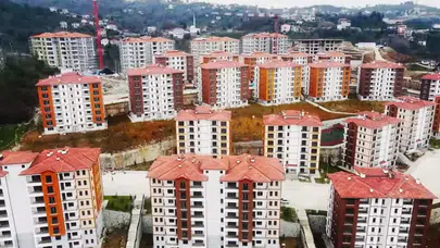 TOKİ İSTANBUL KURA ÇEKİMİ GÜNLERİ 2026 TAKVİMİ! TOKİ İstanbul kura çekimi 2026 ne zaman, ilçe ilçe kura tarihleri, Avrupa - Anadolu Yakası günleri belli oldu mu?