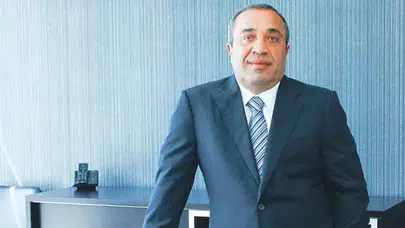 Rize’den İstanbul’a Uzanan Başarı Hikayesi: Taşyapı’nın Patronu Emrullah Turanlı’nın Kariyeri