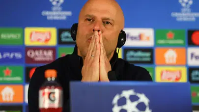 Liverpool Teknik Direktörü Slot, Galatasaray Maçı Öncesi Kadro Durumunu Açıkladı