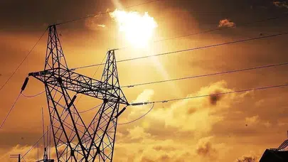 17 MART İZMİR ELEKTRİK KESİNTİSİ! Hangi ilçelerde elektrik yok? Bayındır, Bergama'da elektrik ne zaman gelecek?