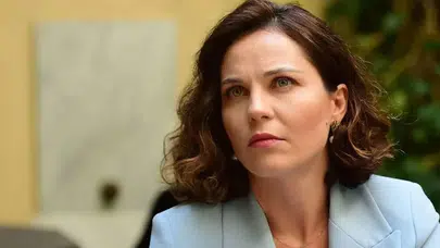 Netflix’in iddialı dizisinde kilit rol: Tülin Özen performansıyla öne çıktı