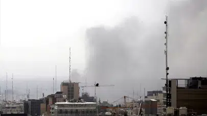 Hürmüz Boğazı kapandı İran’dan 'Geçen gemiyi vururuz' açıklaması