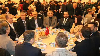 AK Parti Kartal Teşkilatı Vefa İftarı’nda tek yürek oldu