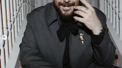 Enis Arıkan’dan Dolandırılan İçerik Üreticisine Sürpriz Telefon Hediyesi!