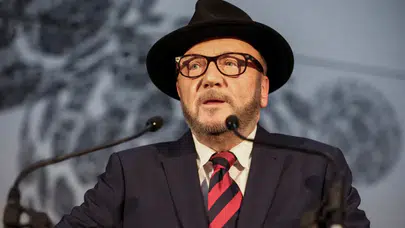 İngiliz Siyasetçiden Çarpıcı Açıklama! 'Gerçekleri Sizden Gizliyorlar'