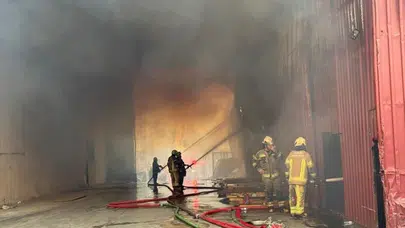 İzmir’de Korku Dolu Anlar! Sanayi Bölgesinde Yangın Kabusa Döndü