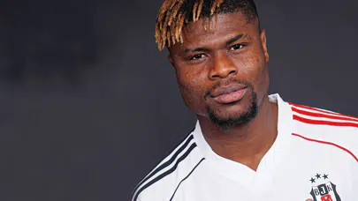 AGBADOU KAÇ MAÇ OYNADI? Performansı Beşiktaş savunmasını nasıl etkiledi?