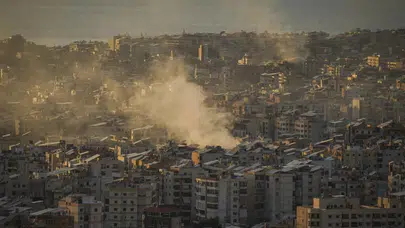 Katil İsrail Beyrut’u Vurdu! Dahiye Bölgesinden Dumanlar Yükseldi