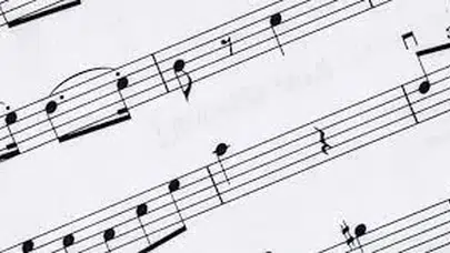 Turan Şengül - Li Xwe Baş Binêre Şarkı Sözleri Neler? Li Xwe Baş Binêre Türkçe Anlamı ve Çevirisi Nedir?