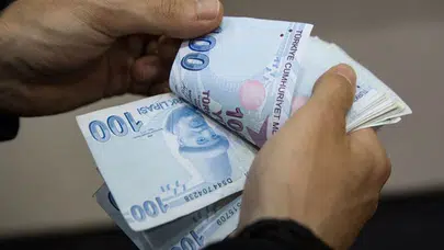 Memurlar için bayram ikramiyesi talebi gündemde: Sendikadan yeni çağrı