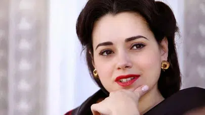 Kurtlar Vadisi'nin Elif'i: Ekranların sevilen yüzü hakkında merak edilenler!