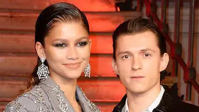 Kırmızı halıda şok sözler: 'Düğün oldu' dedi, Hollywood bir anda karıştı!