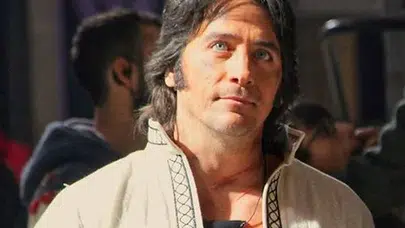 Survivor parkurlarında konuşulan performans özel hayatıyla da dikkat çekiyor!