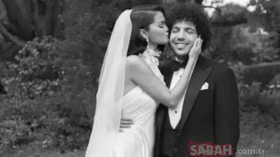 Selena Gomez’den Podcastte Olay Hareket! Benny Blanco’nun Ayaklarını Öptü
