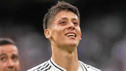 ARDA GÜLER PUSKSA ÖDÜLÜ ADAYI MI? Dünya basını 70 metrelik gol için ne yazdı?