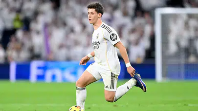 Real Madrid’de Arda Güler Gündemi! Takım İçi İddialar Dikkat Çekti