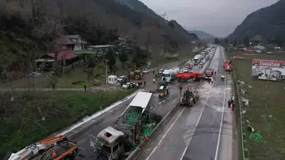 Sevinç Yerini Acıya Bıraktı! Bayram Trafiğinde 31 Kişi Hayatını Kaybetti