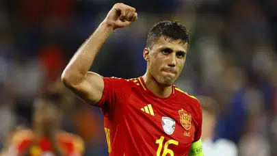 Rodri’nin drone’u ortalığı karıştırdı! Komşular polise koştu