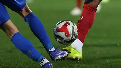 BU AKŞAMIN NEFES KESEN MAÇLARI: (4 MART) FB ve BJK saat kaçta, hangi takımlar oynuyor?