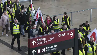 Berlin’de Grev Alarmı! 57 Bin Yolcu Yolda Kaldı, Havalimanı Tamamen Durdu