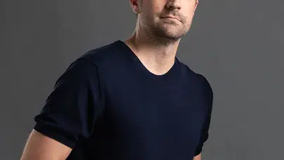 ÇAĞLAR ERTUGRUL BOYU KAÇ? Aslen nereli, İzmirli mi?