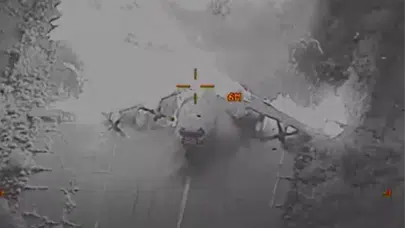 CENTCOM’dan Yeni Görüntüler, İran’ın Askeri Uçakları İmha Edildi