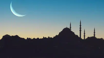 2026 Ramazan Bayramı Arefe Yarım Gün mü, 20-21-22 Mart Resmi Tatil mi?