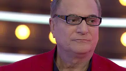 Mehmet Ali Erbil Boşandı! 42 Yaş Küçük Eşiyle Evliliği Tek Celsede Sona Erdi