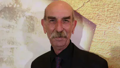 ÇILGIN BEDİŞ DİZİSİNİN OYUNCUSU SİNAN BENGİER’İN HASTALIĞI NE! Kaç yaşında, neden ameliyata alındı, sağlık durumu nasıl?