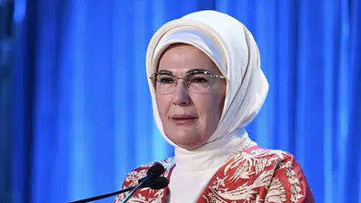 Emine Erdoğan Kadir Gecesi için mesaj yayımladı