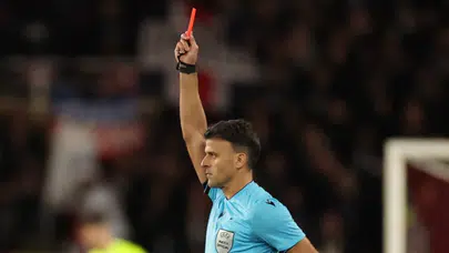 JESUS GİL MANZANO HANGİ ÜLKENİN HAKEMİ! Kaç yaşında, Galatasaray ve Türk takımlarının maçlarını daha önce yönetti mi?