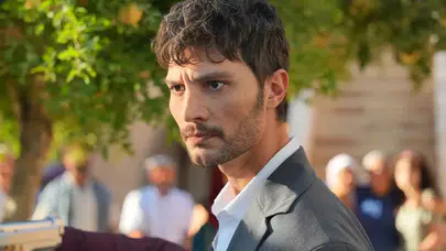 İlhan Şen Kimdir, Nereli, Kaç Yaşında, Şener Şen’in Akrabası Mı, Sevgilisi Kim, Soyadı Benzerliği Nereden Geliyor, Ailesi Kim, Kökeni Ne?