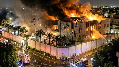 Başkentte alevler yükseldi! ABD Büyükelçiliği'nde büyük patlama