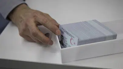 Bankalar ve Resmi Kurumlar Nüfus Cüzdanı Sureti Talebini Artırdı