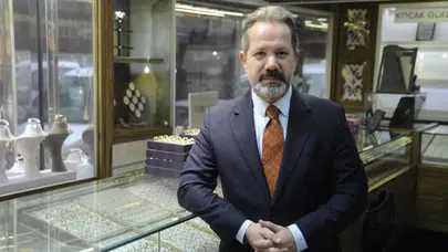 İslam Memiş’ten Piyasaları Sarsacak Tahmin: Borsa 20 Bin, Petrol 115 Dolar Olabilir