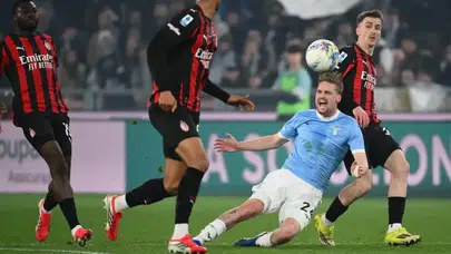 Lazio’dan Kritik Zafer! Milan’da Leao–Allegri Tartışması Maça Damga Vurdu