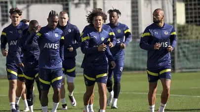 Antalyaspor – Fenerbahçe Maçı Muhtemel 11’leri Belli Oldu! Tedesco’dan Sürpriz Kararlar