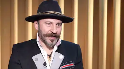 Tarzıyla dikkat çekti: Yemekteyiz Atilla Bey hakkında merak edilenler!