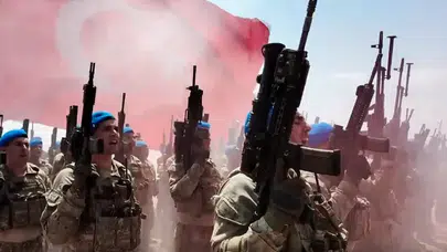 ASUHAN KİMDİR, MÜSLÜM GÜRSES LE İLİŞKİSİ NE? Ne iş yapıyor, neden gündem oldu?