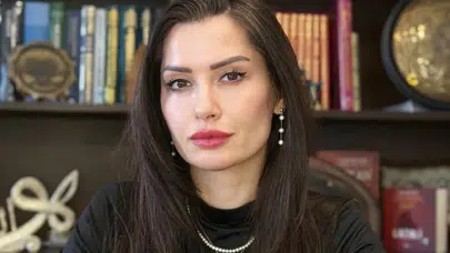 Hacer Özlem Çiçek’ten yeni kitap: Vakti Gelenin Yolu okurla buluştu