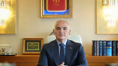 Bakan Ersoy: Bayramda büyüklerimizi hatırlayalım, küçükleri sevindirelim