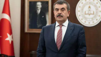Bakan Tekin açıkladı: Okullarda polis ve güvenlik tedbirleri artırılıyor