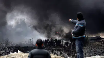 Tahran petrol deposu vuruldu mu? ABD İsrail saldırısı siyah duman maske uyarısı