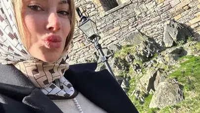 Şeyma Subaşı’ndan Gündem Olan Paylaşım, Seyahat Çantasında Kur’an-ı Kerim