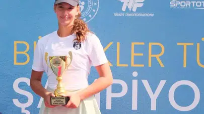 ORHAN KAYNAK’IN KIZI KİM! Minel Naz Kaynak Kimdir? Türkiye Şampiyonu Genç Tenisçi Gündemde