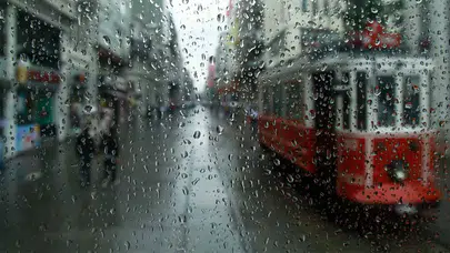 31 Mart İstanbul’da Okullar Tatil Mi, Yarın Okullar Açık Mı? Sarı Kod Sonrası İstanbul’da Son Durum