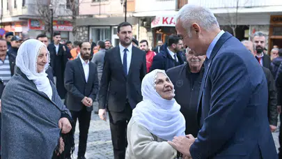 Bakan Mehmet Nuri Ersoy baba 0cağı İbradı’da hemşehrileriyle iftarda buluştu
